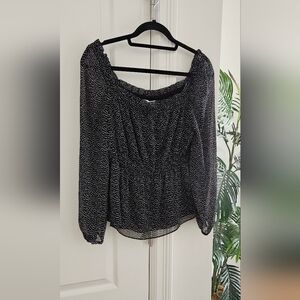 Elegant Black and White Women's Blouse